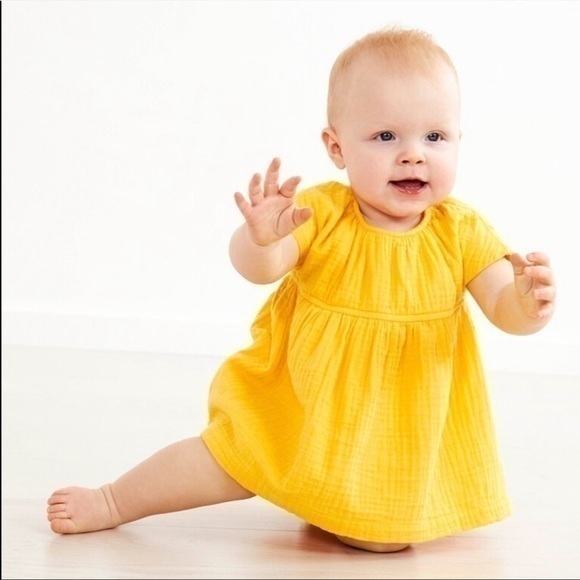 Hanna Andersson Baby White Organic Bubbly Dress Set - Picture 3 of 14